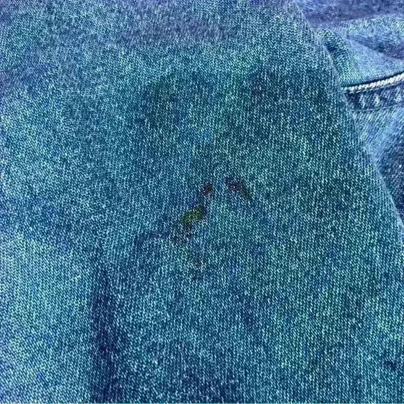 Classic Elements Denim Shirt Shacket Christmas Embroidered Size Medium Holiday - Picture 2 of 8